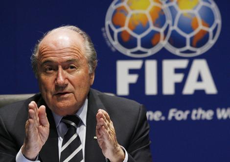 Blatter pezullohet nga futbolli për 6 vjet e tetë muaj