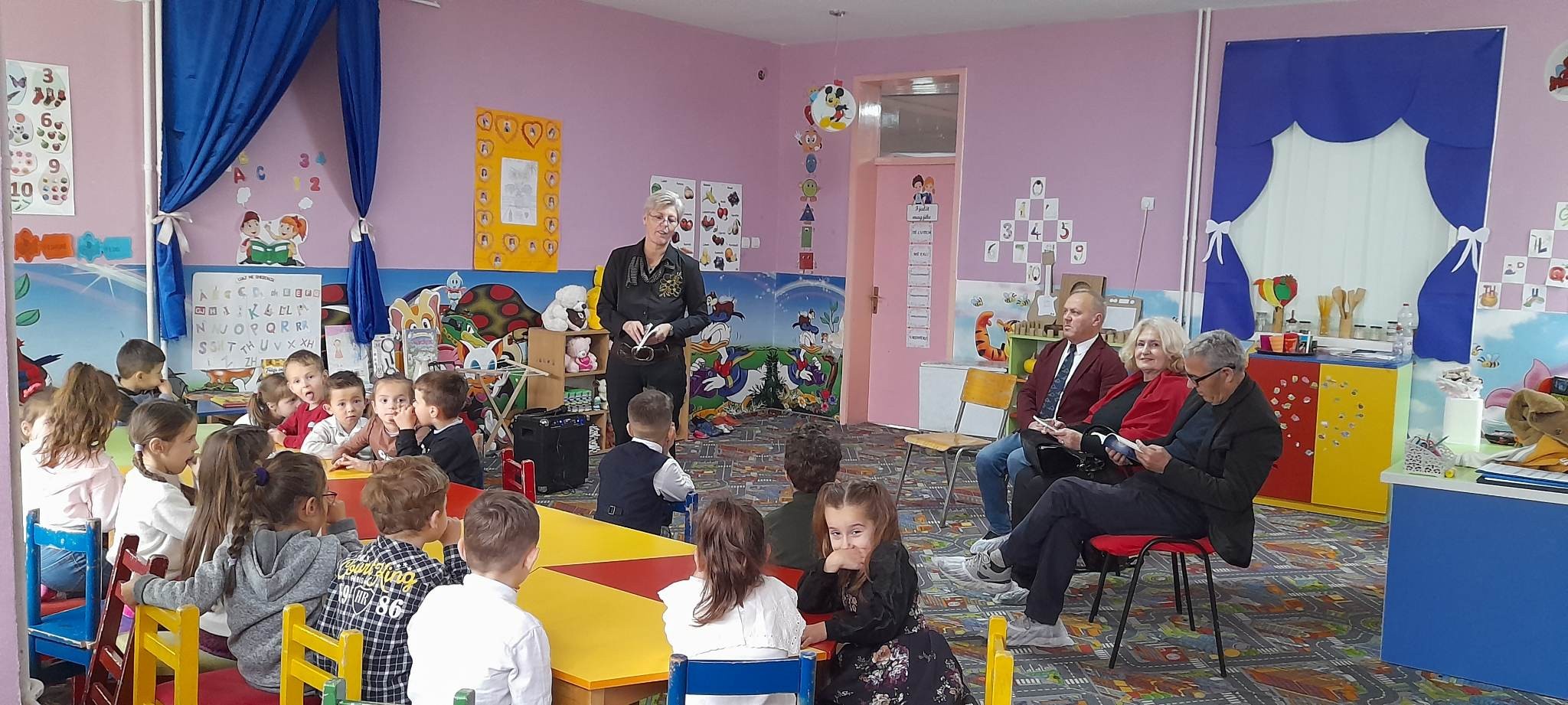 Mbahet orë letrare me fëmijët parashkollor në Vushtrri