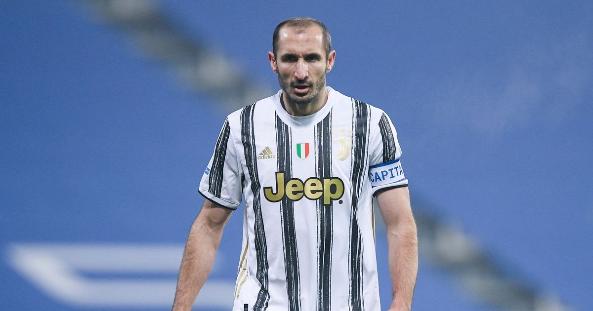 Chiellini rinovon kontratën deri në vitin 2023 me Juventusin