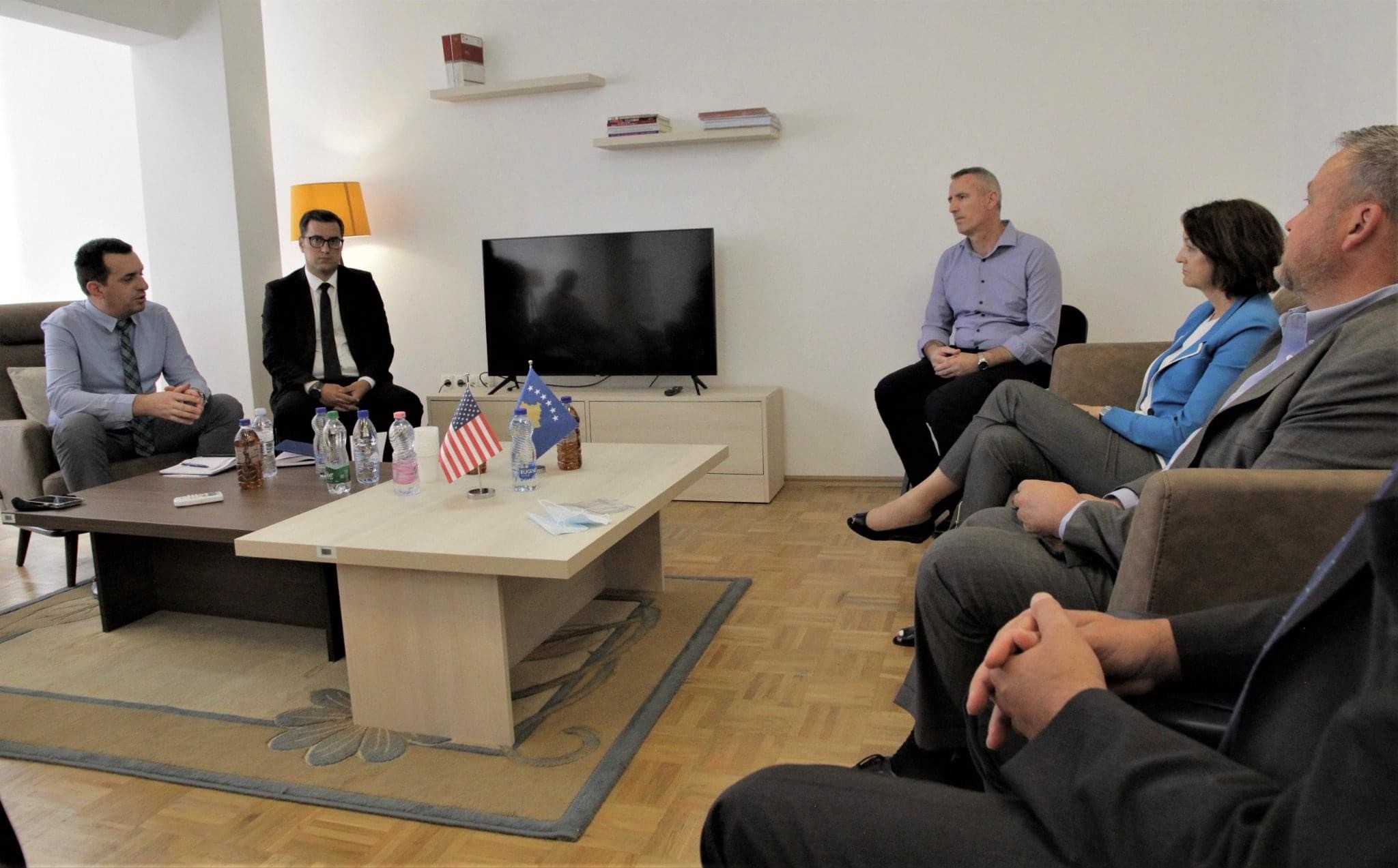 Ambasada Amerikane mbështetë Prokurorinë Themelore në Gjakovë
