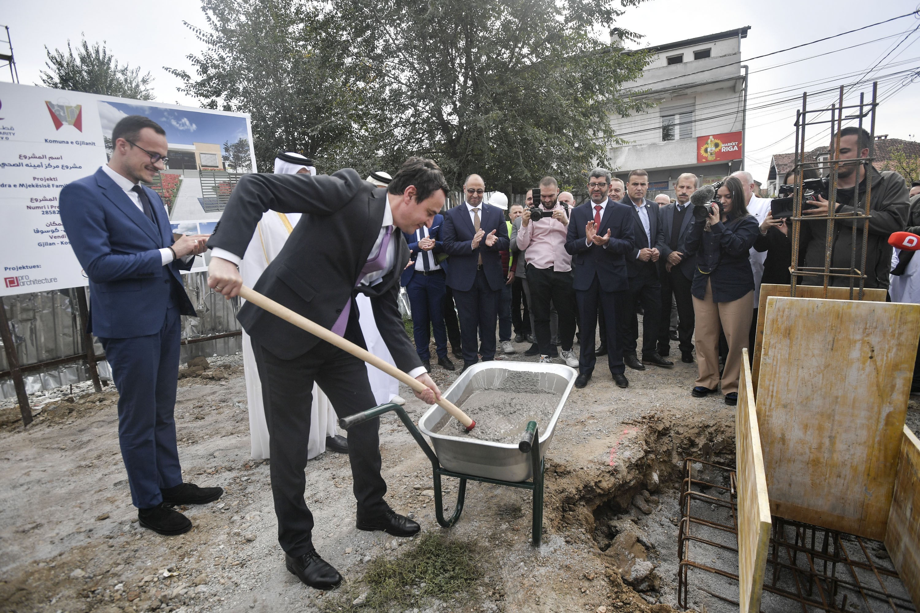 Kryeministri Kurti vuri gurthemelin e Qendrës së Mjekësisë Familjare në Gjilan