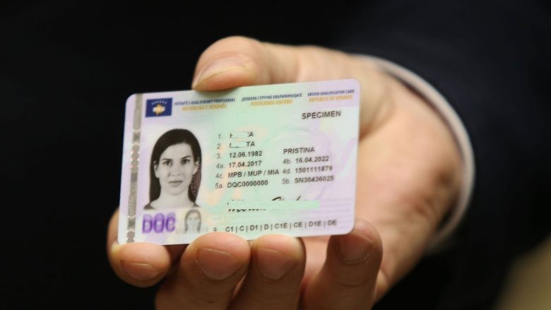 Gjermania njeh patentë shoferin e Kosovës 