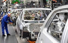 Prodhimi industrial në Gjermani tejkalon pritjet
