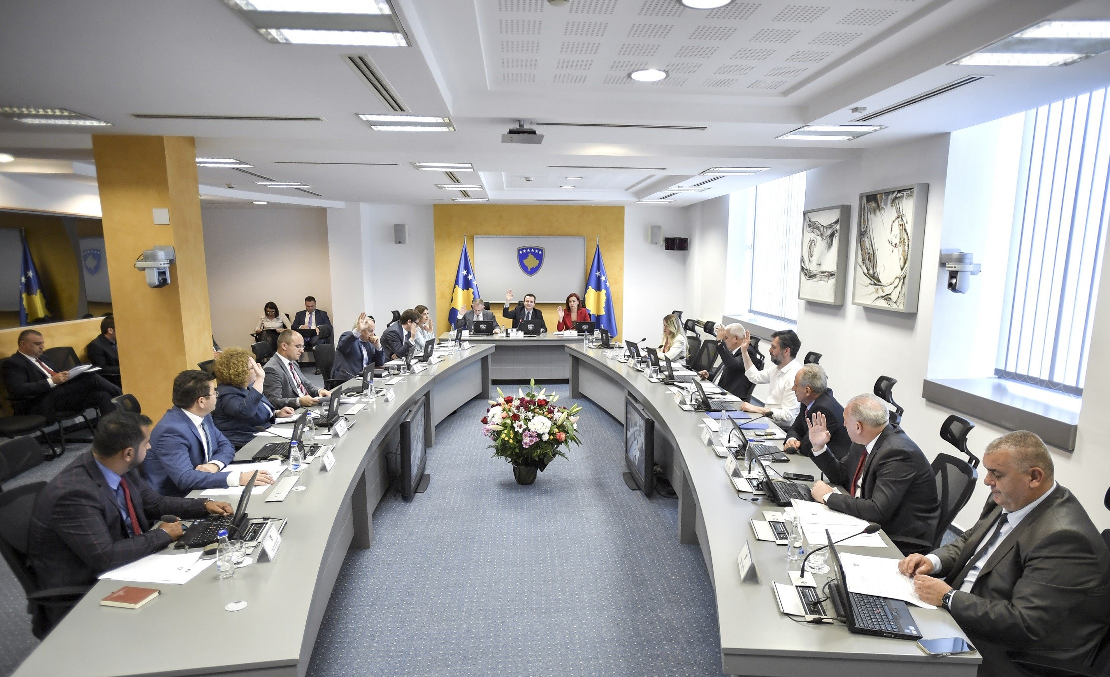 Miratohet koncept dokumenti për themelimin e Fondit Sovran të Kosovës