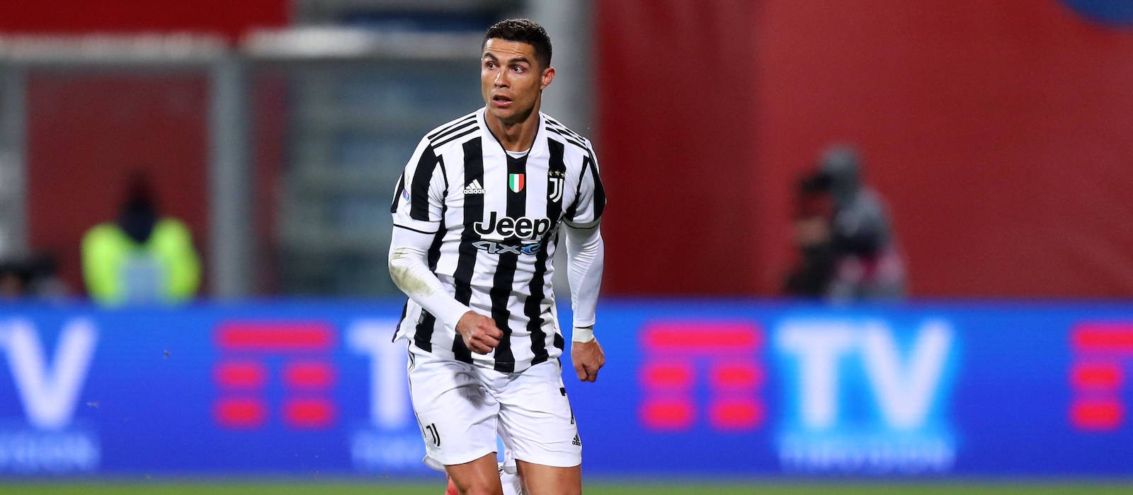 Bastet favorizojnë qëndrimin e Ronaldos te Juventusi