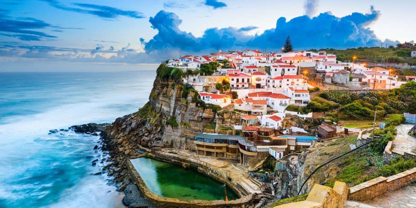 Portugalia bëhet gati për turistët