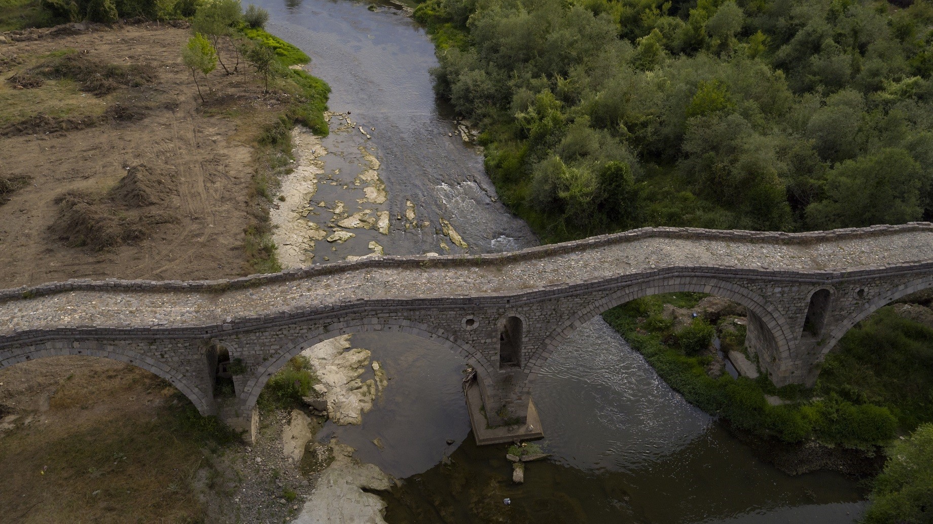 UNDP, BE dhe komuna e Gjakovës përfundojnë punimet në Urën e Terezive
