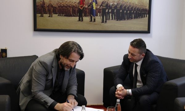 Ministria e Mbrojtjes dhe Komuna e Prishtinës nënshkruajn marrëveshje