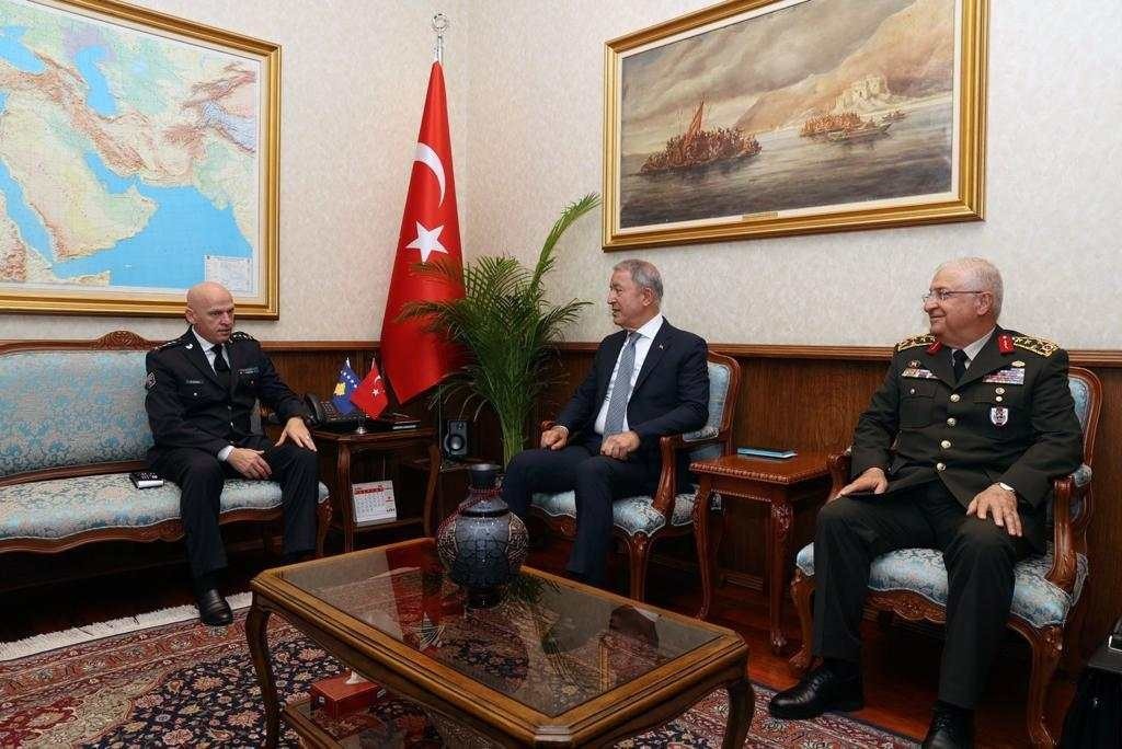 Komandanti i Forcës së Sigurisë së Kosovës qëndron në vizitë zyrtare në Turqi