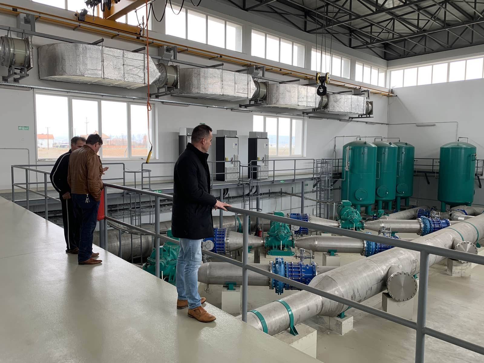 Monitorohet vazhdimisht procesi i trajtimit të ujit në tre fabrika