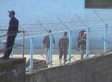 Protestojnë gardianë e shërbyes civilë të Burgut të Dubravës 